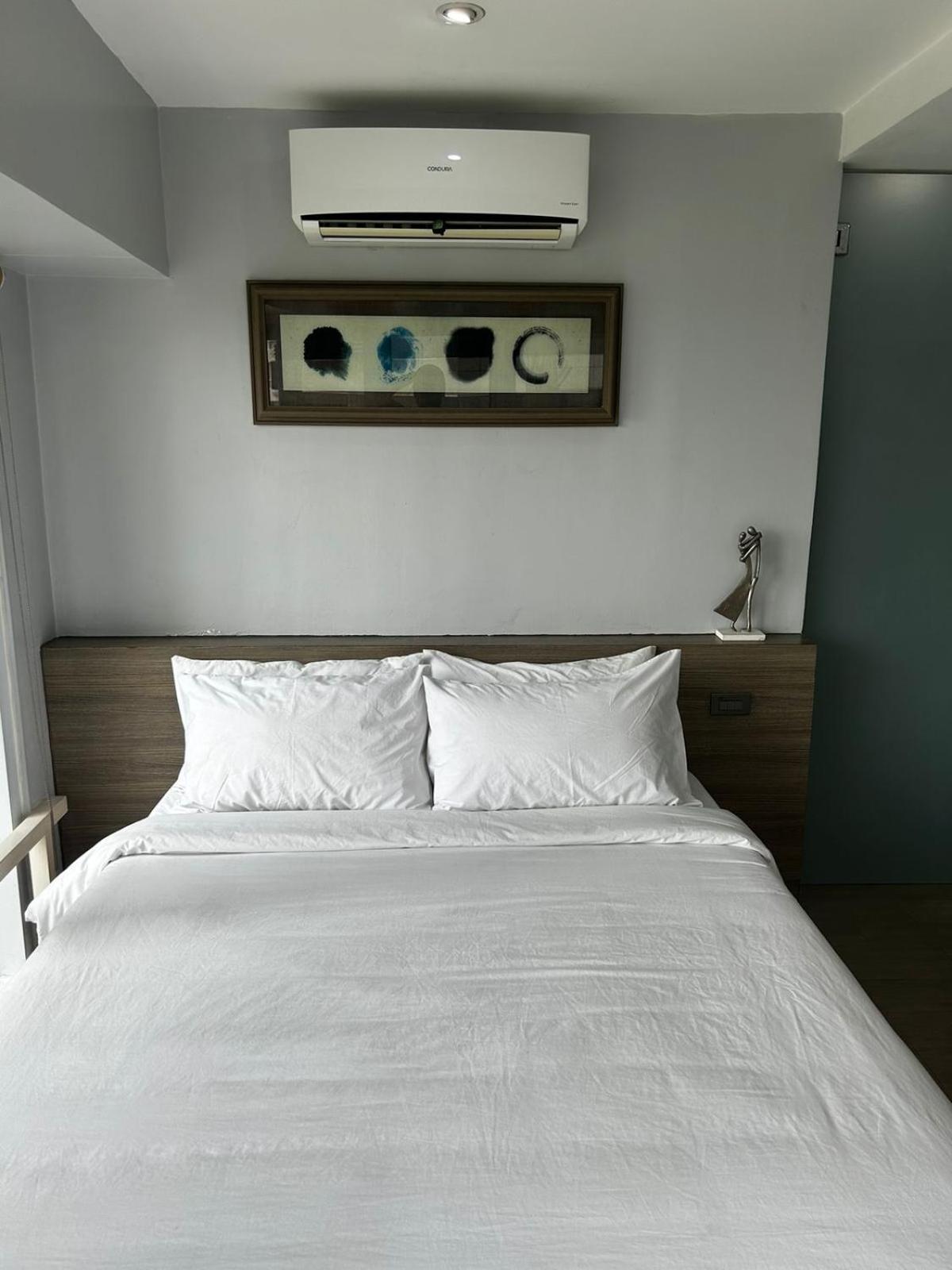 Oasis Regency @ Fort Victoria Bgc Taguig Esterno foto