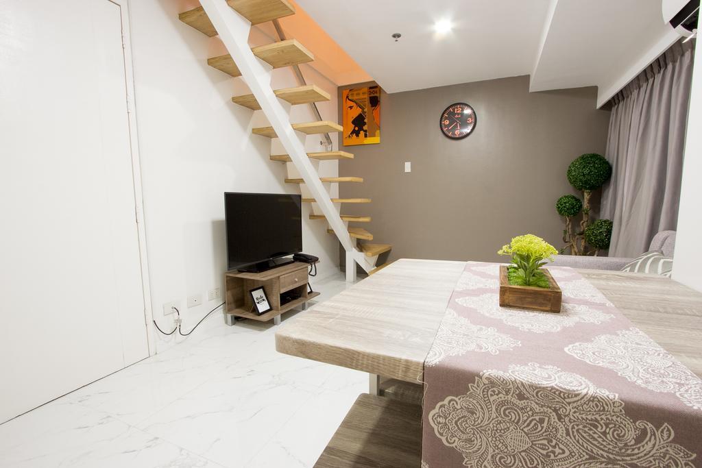 Oasis Regency @ Fort Victoria Bgc Taguig Esterno foto